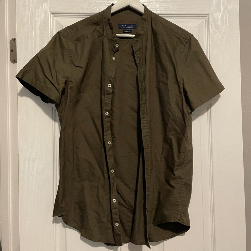 Zara Man Relaxed Fit Short Sleeved Button Down